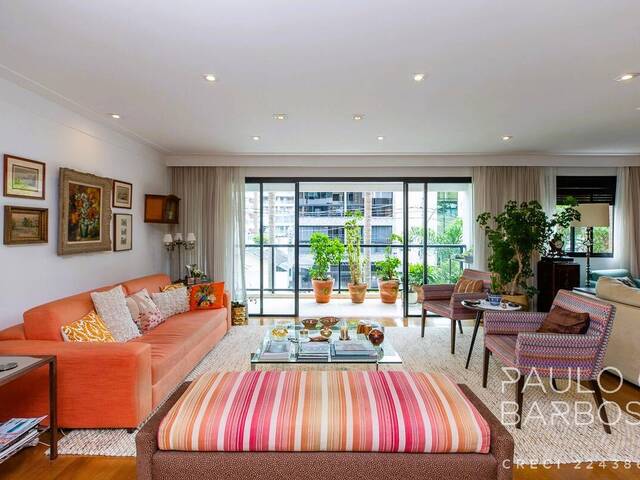 Venda em Vila Nova Conceição - São Paulo