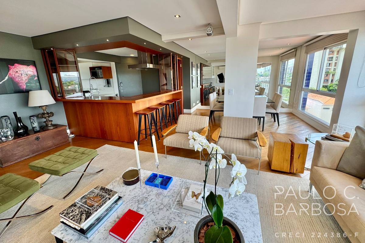 Apartamento, 3 quartos, 236 m² - Foto 2