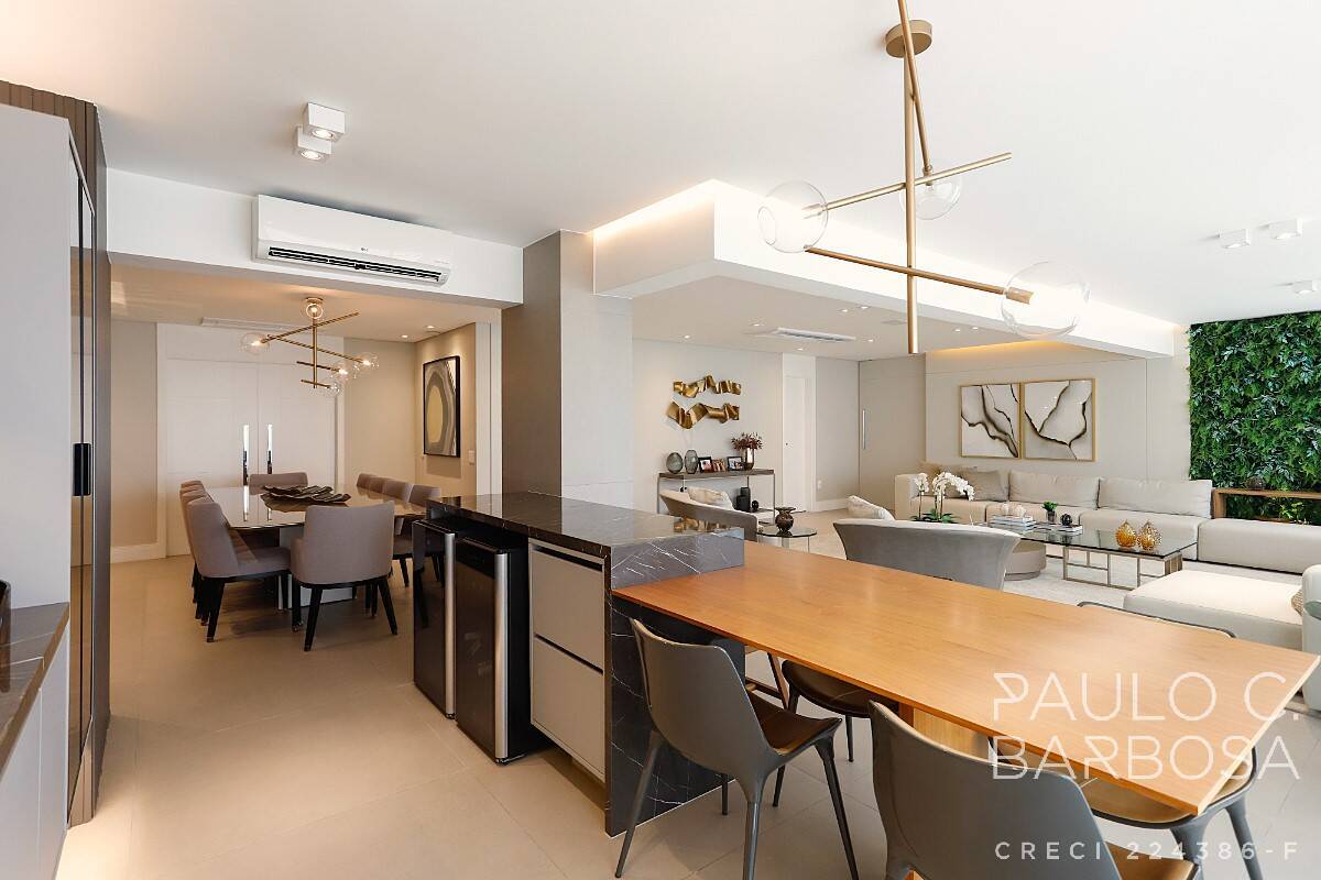 Apartamento, 3 quartos, 241 m² - Foto 9