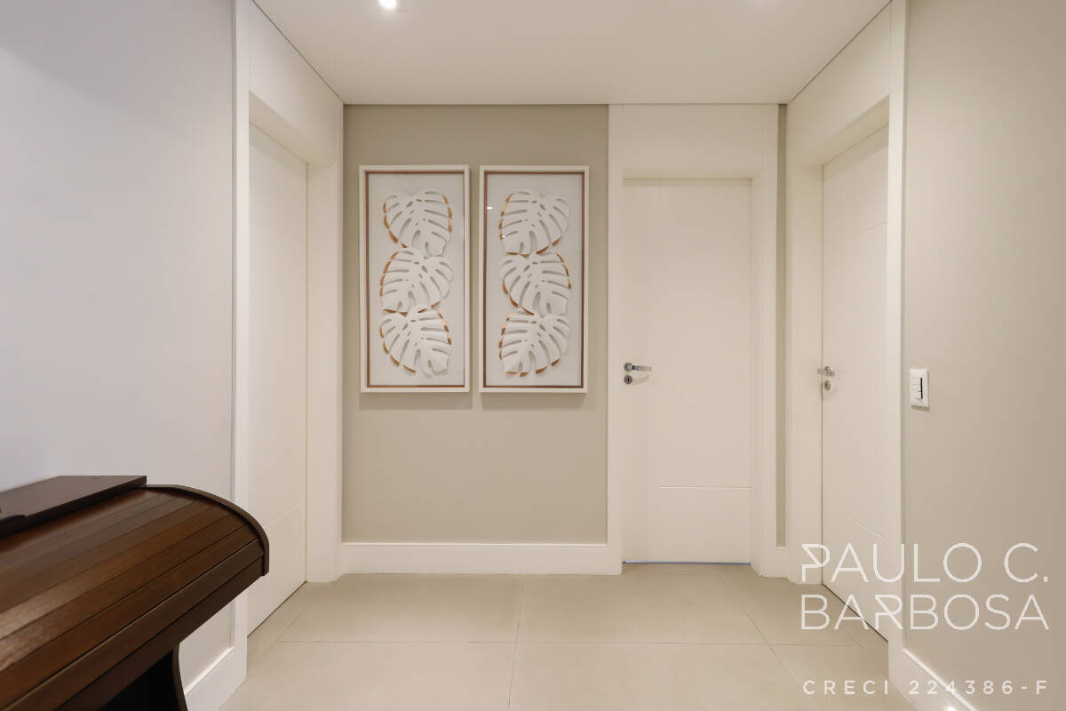 Apartamento, 3 quartos, 241 m² - Foto 21