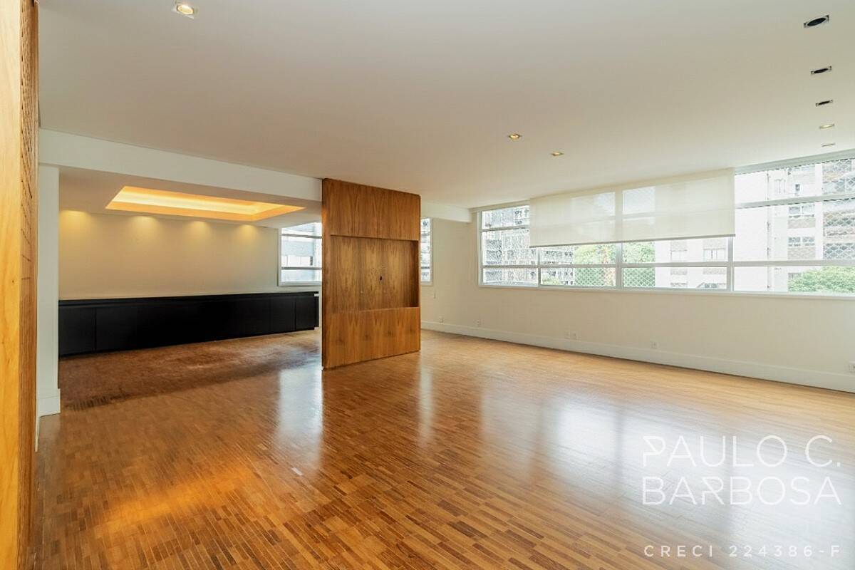 Apartamento, 3 quartos, 213 m² - Foto 1