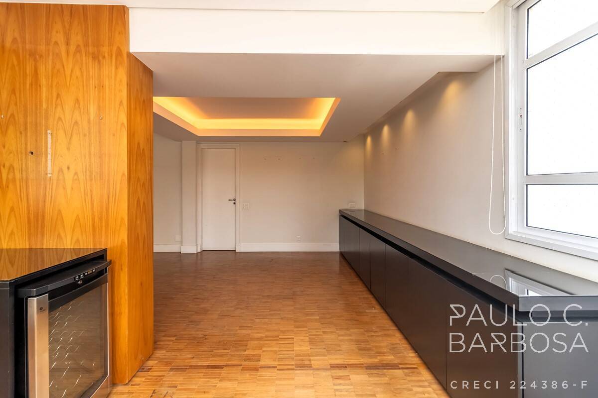 Apartamento, 3 quartos, 213 m² - Foto 5