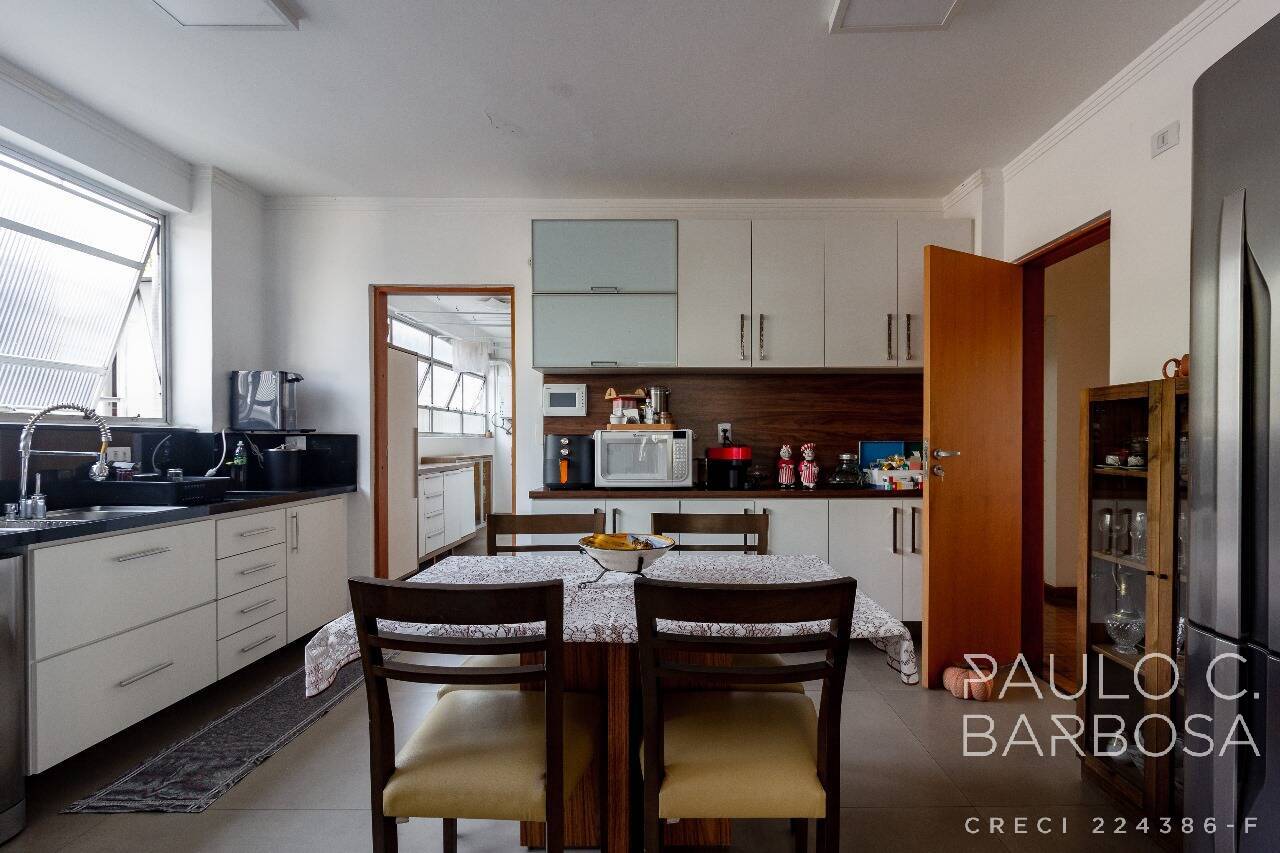 Apartamento, 3 quartos, 195 m² - Foto 22
