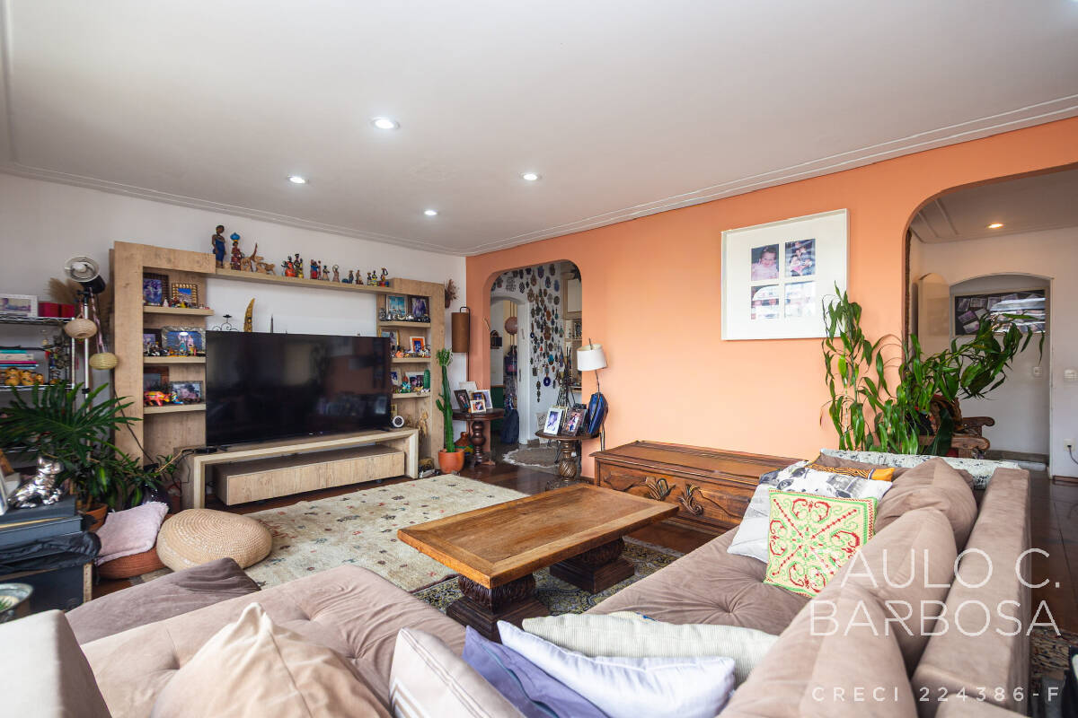 Apartamento, 3 quartos, 182 m² - Foto 2