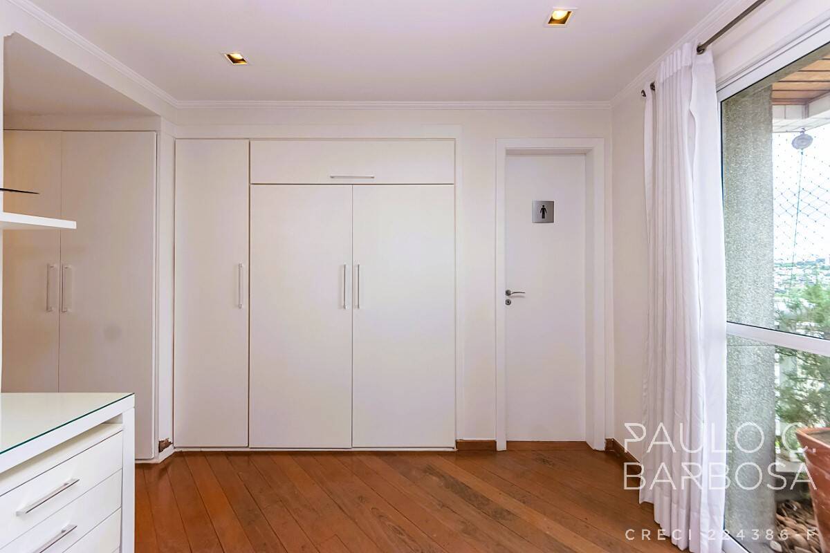 Apartamento, 3 quartos, 236 m² - Foto 19