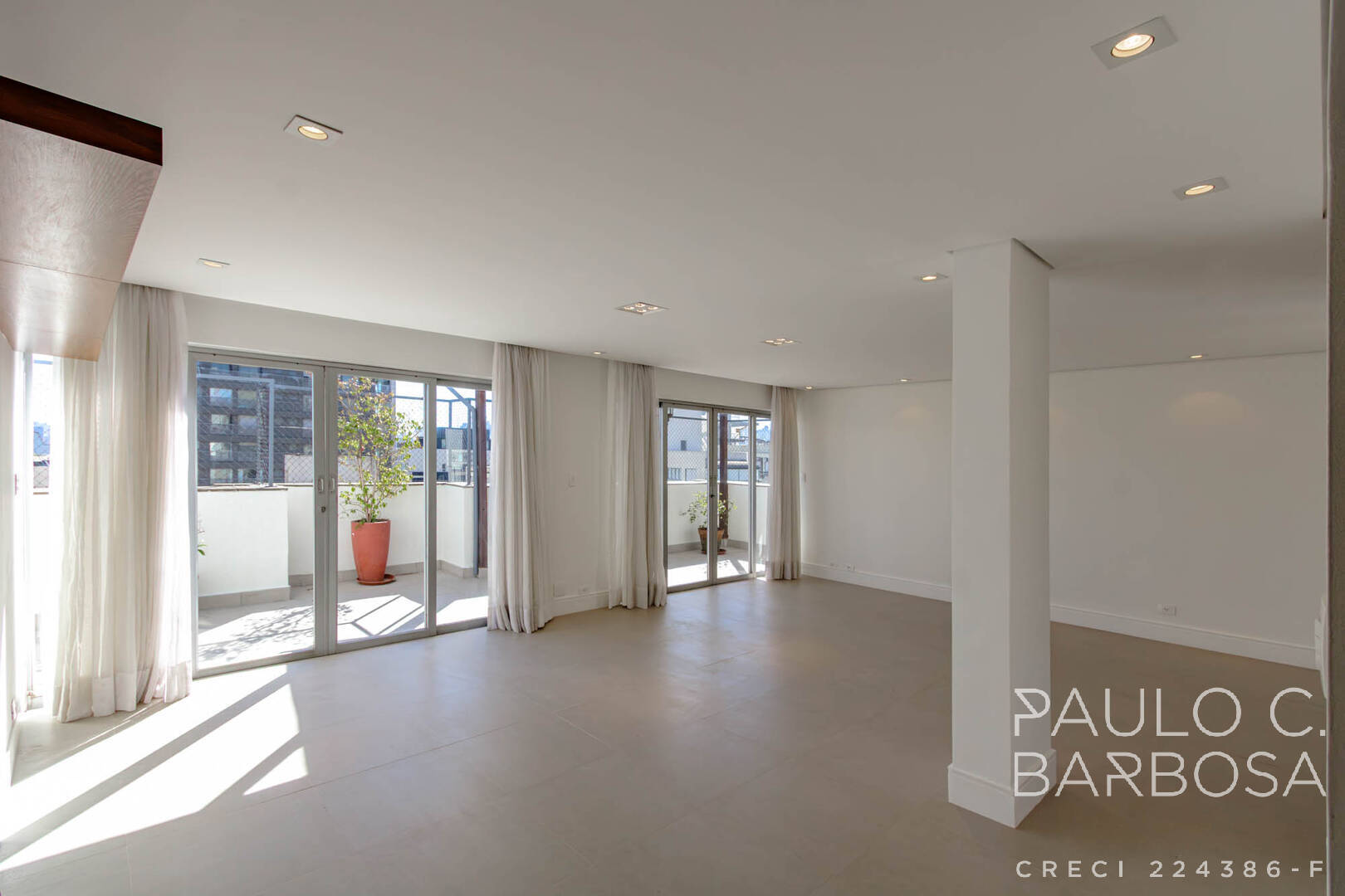 Cobertura, 3 quartos, 173 m² - Foto 2