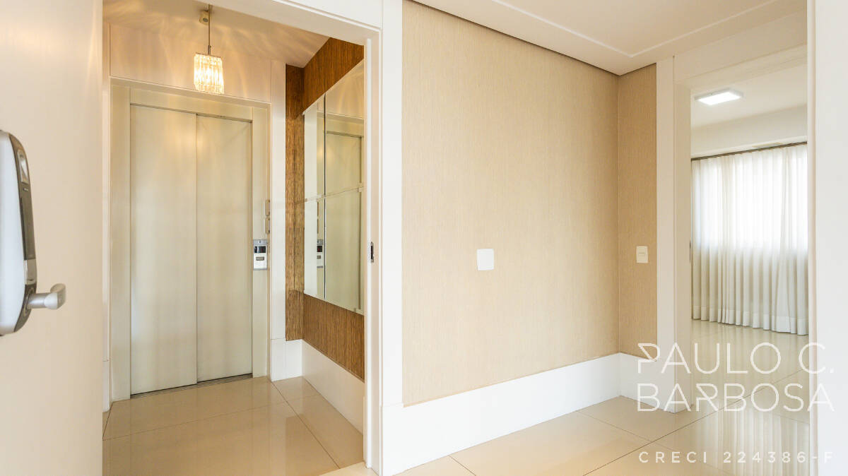 Apartamento, 3 quartos, 330 m² - Foto 3