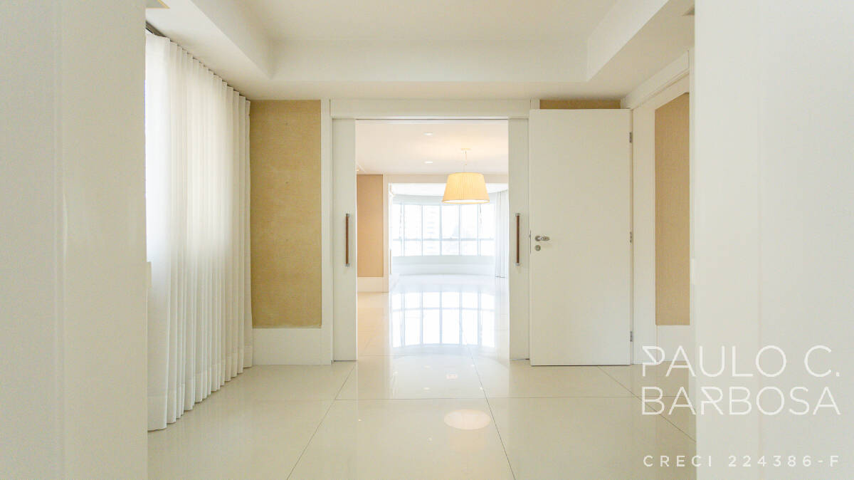 Apartamento, 3 quartos, 330 m² - Foto 25