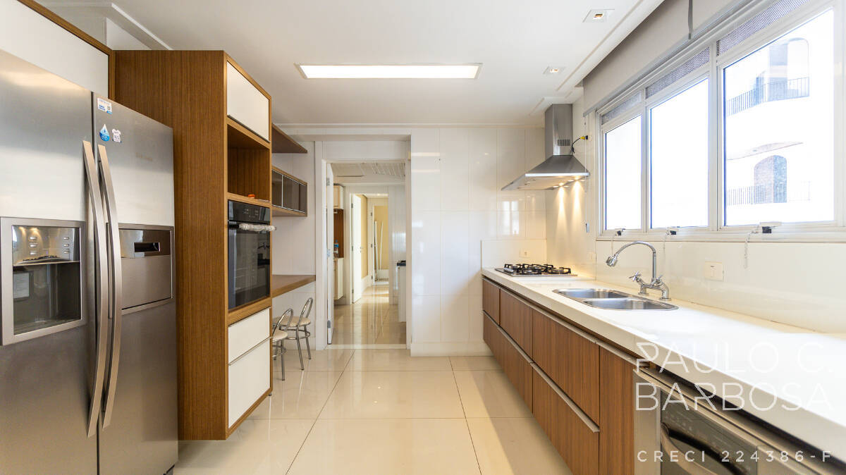 Apartamento, 3 quartos, 330 m² - Foto 27