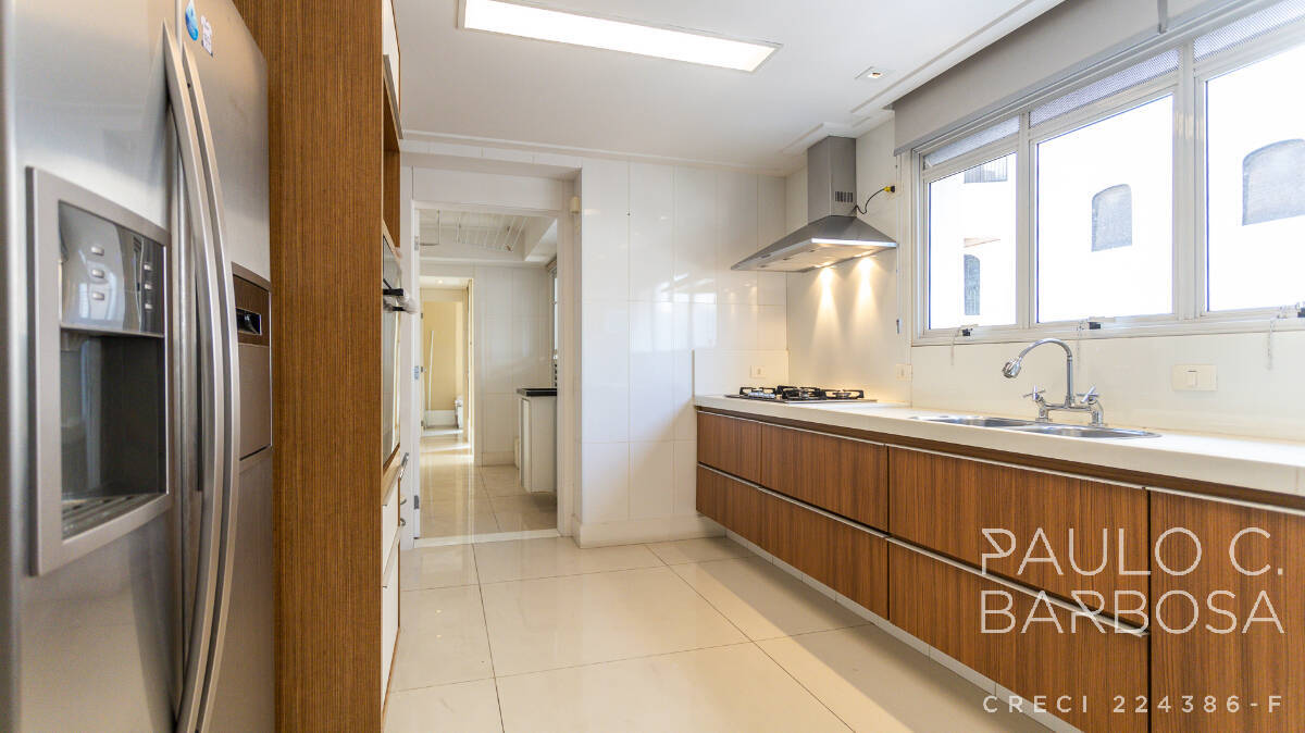 Apartamento, 3 quartos, 330 m² - Foto 31