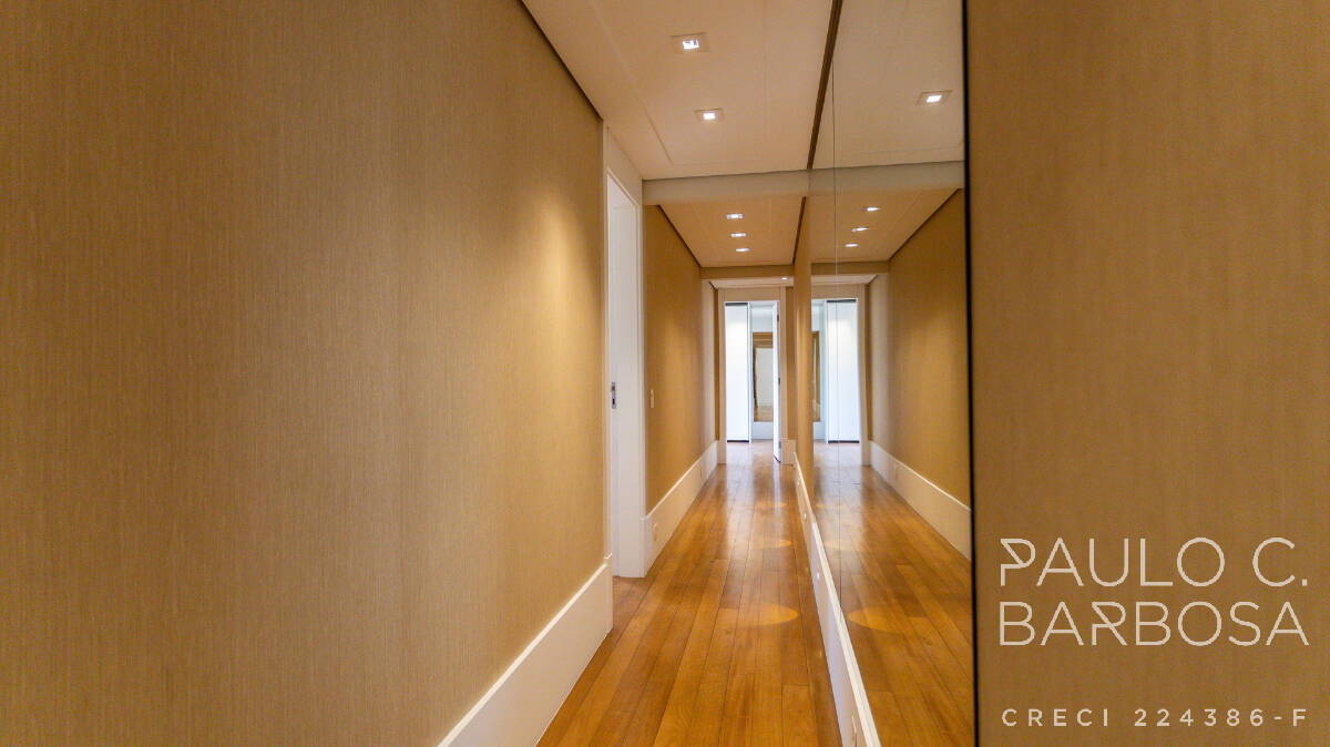 Apartamento, 3 quartos, 330 m² - Foto 33