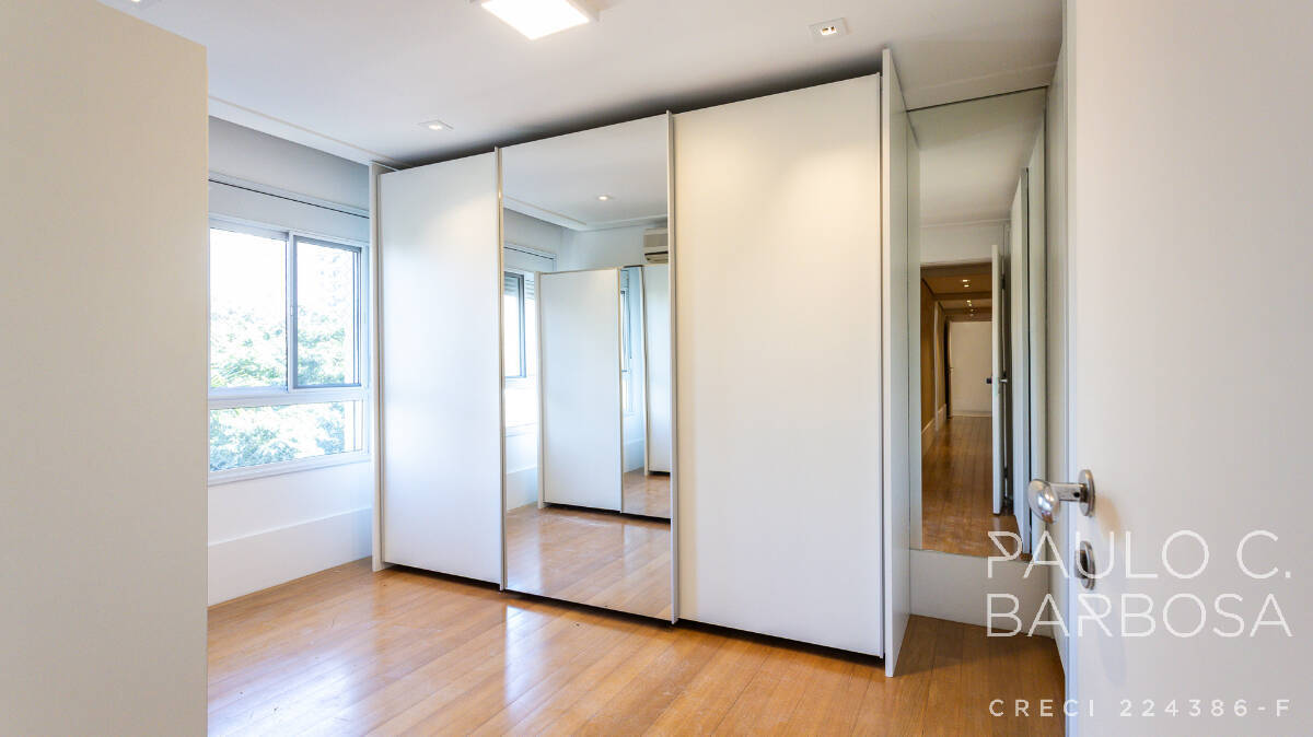 Apartamento, 3 quartos, 330 m² - Foto 38