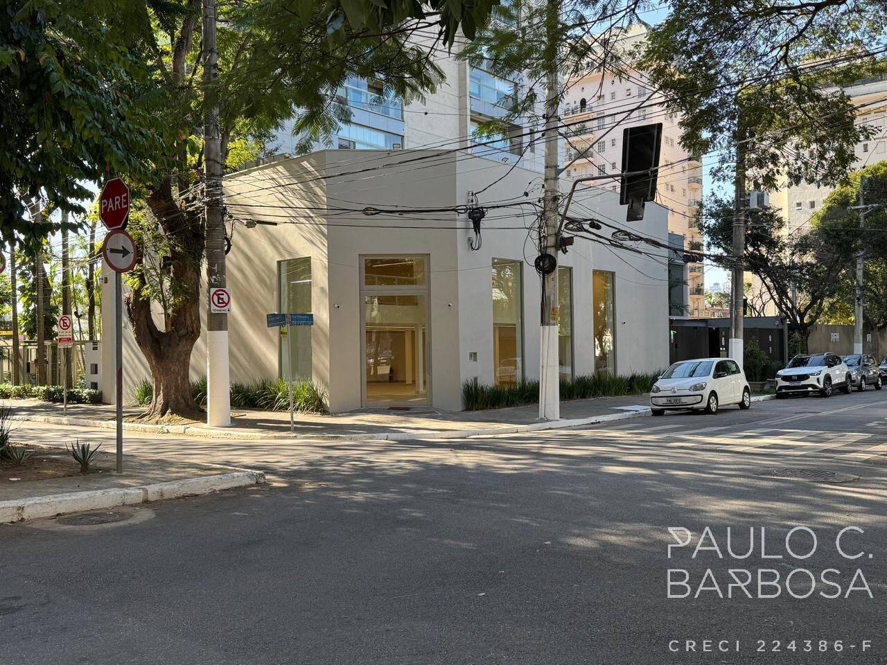 Loja-Salão, 372 m² - Foto 1