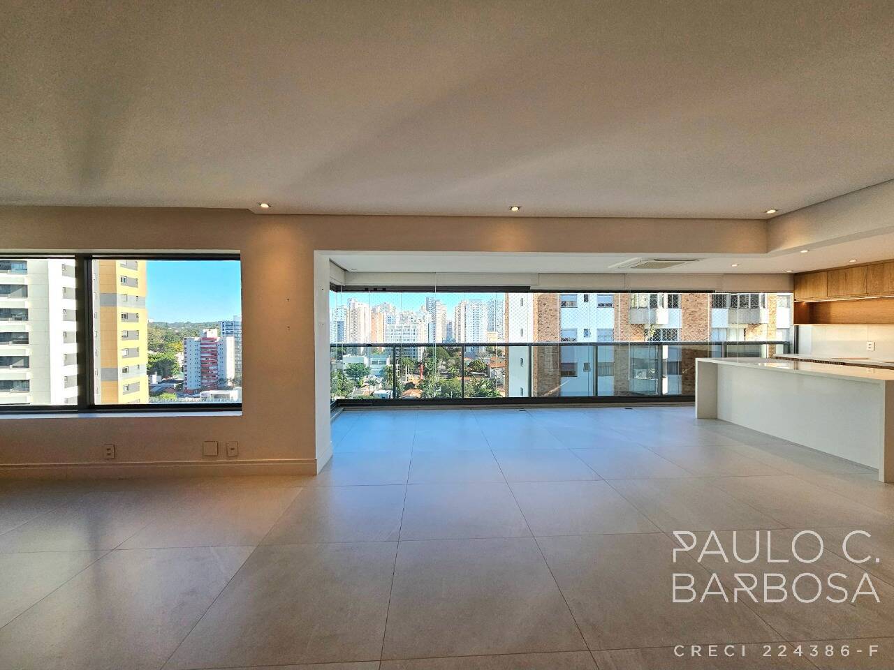 Apartamento, 4 quartos, 192 m² - Foto 2