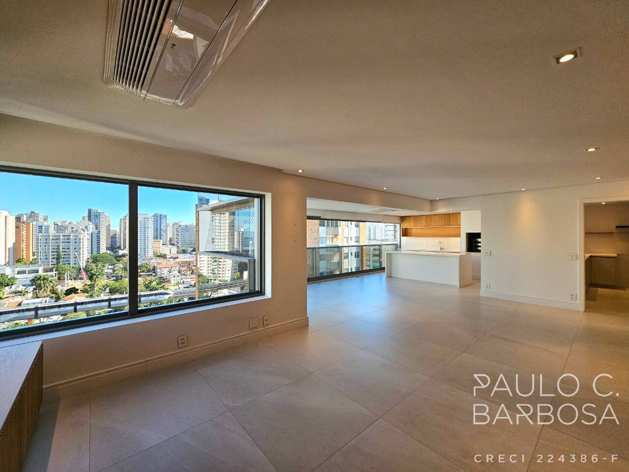 Apartamento, 4 quartos, 192 m² - Foto 1