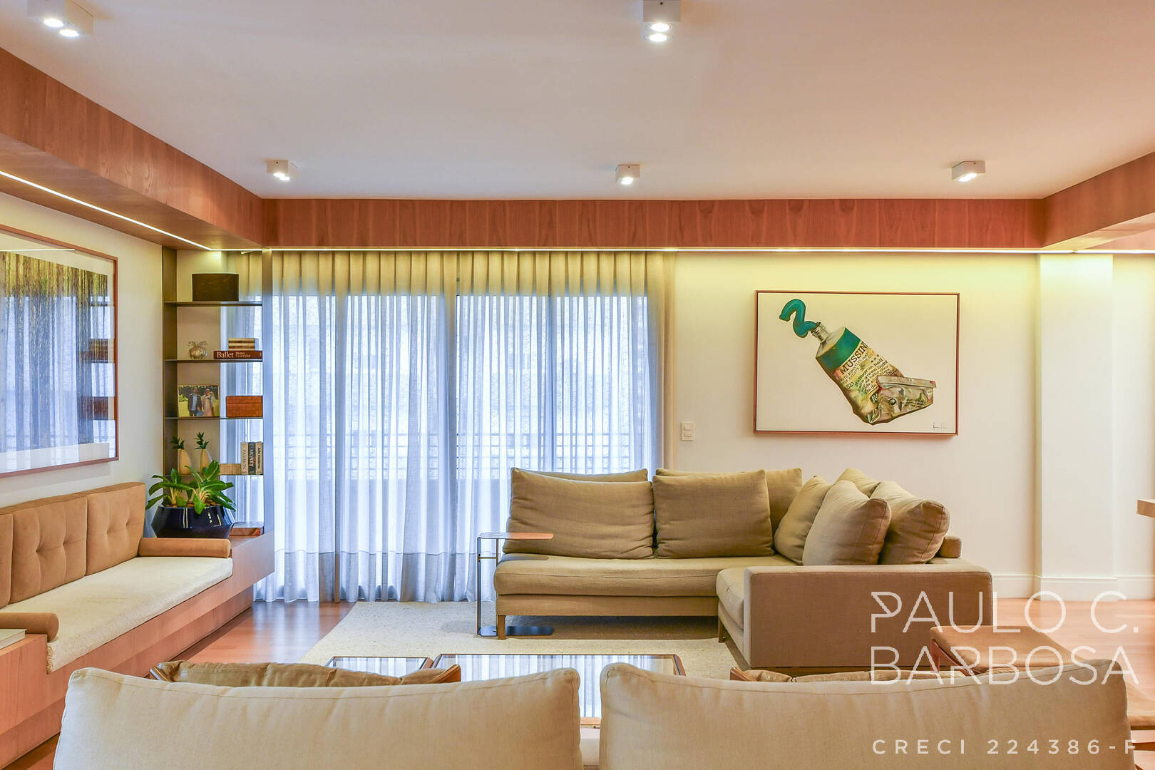 Apartamento, 3 quartos, 222 m² - Foto 2