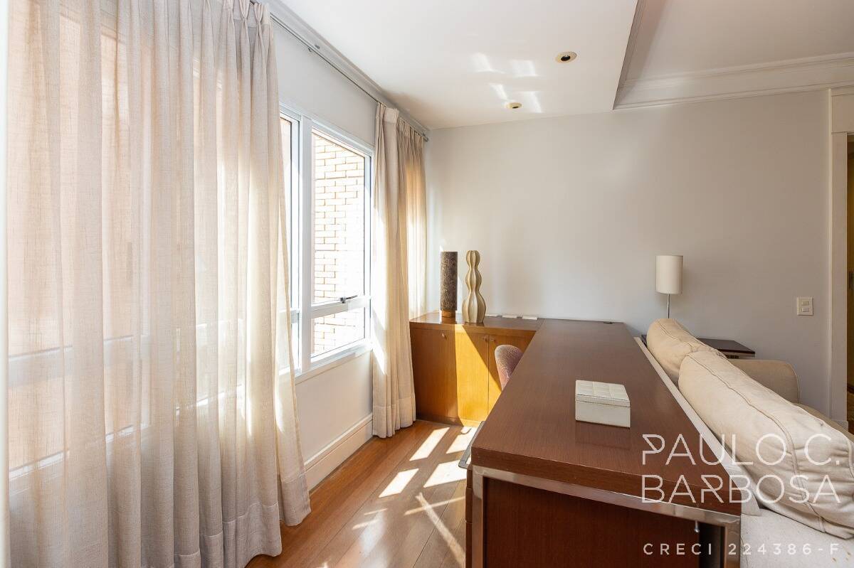 Apartamento, 3 quartos, 243 m² - Foto 26