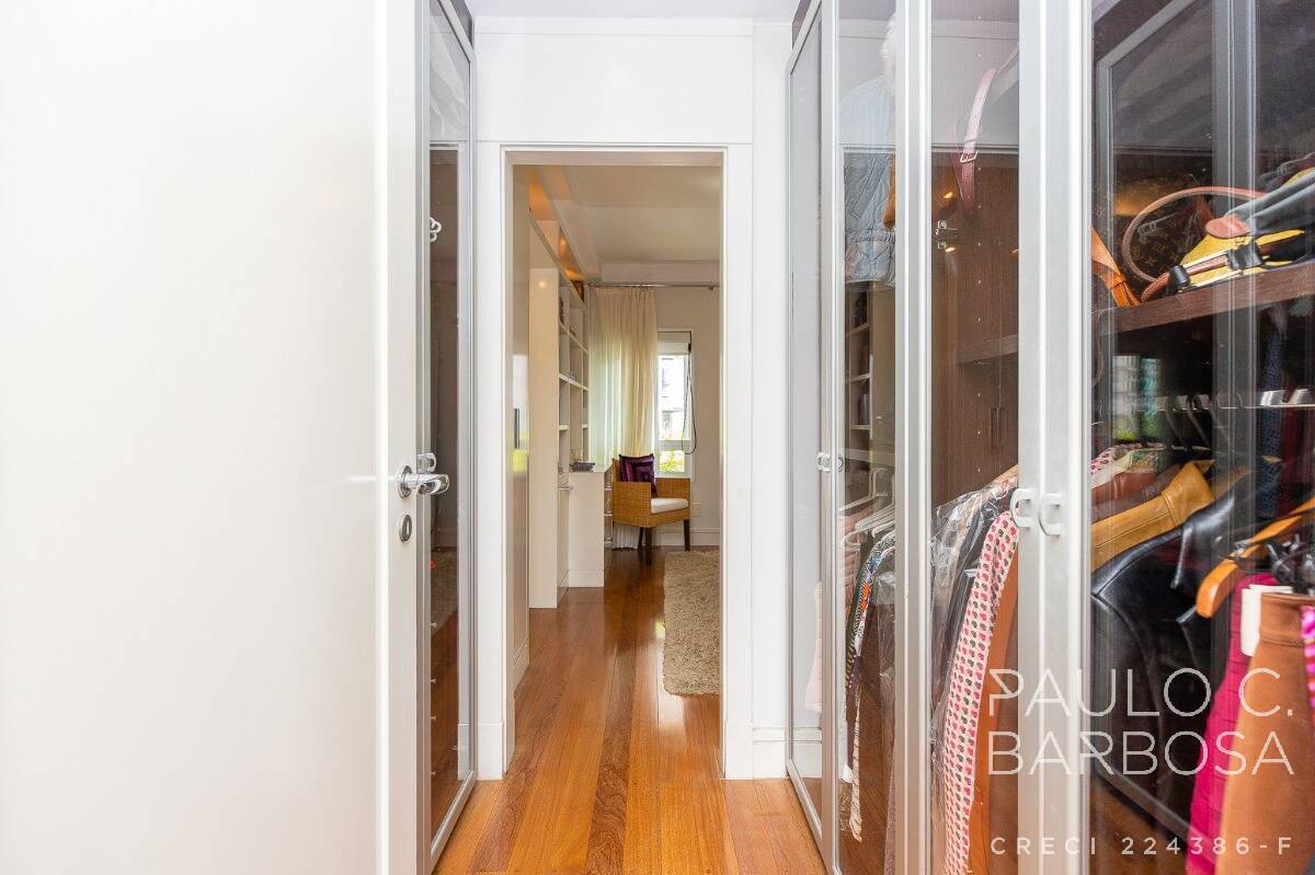 Apartamento, 3 quartos, 243 m² - Foto 32