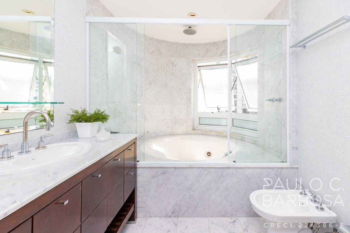 Apartamento, 3 quartos, 243 m² - Foto 38