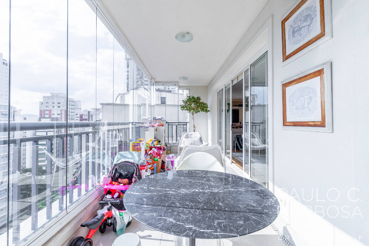 Apartamento, 3 quartos, 210 m² - Foto 5
