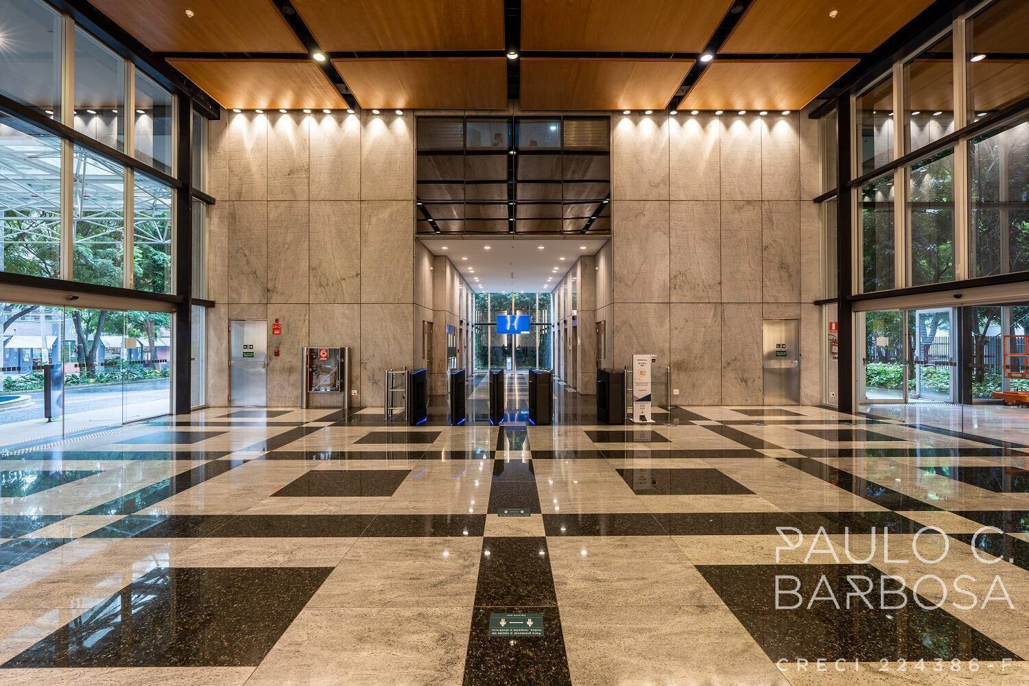 Sala-Conjunto, 542 m² - Foto 1