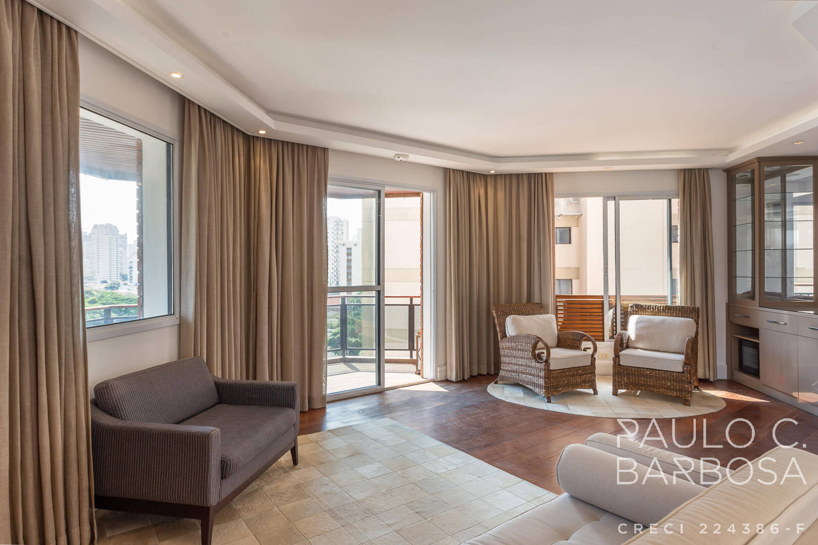 Apartamento, 3 quartos, 206 m² - Foto 5